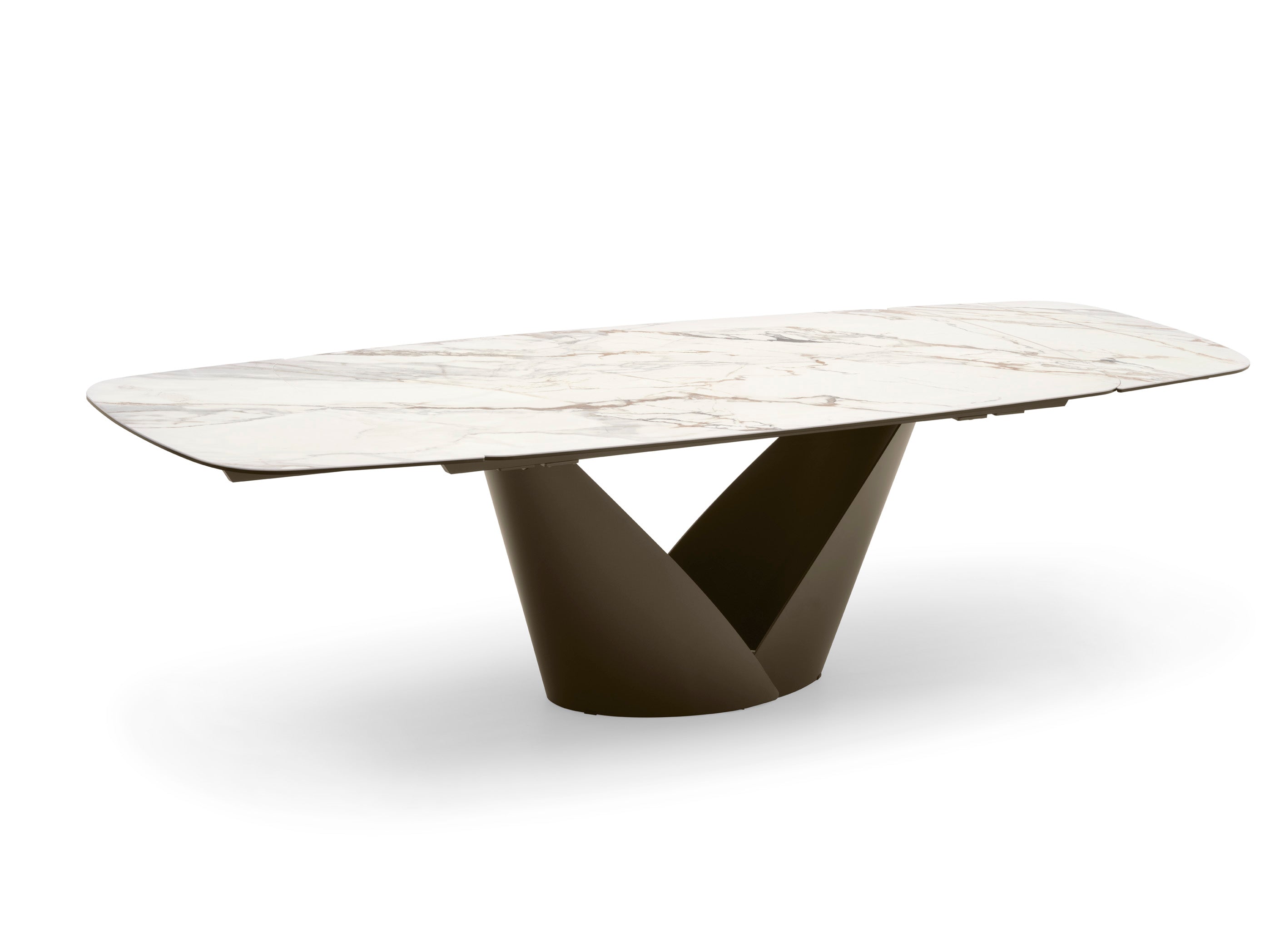Calla Table 165