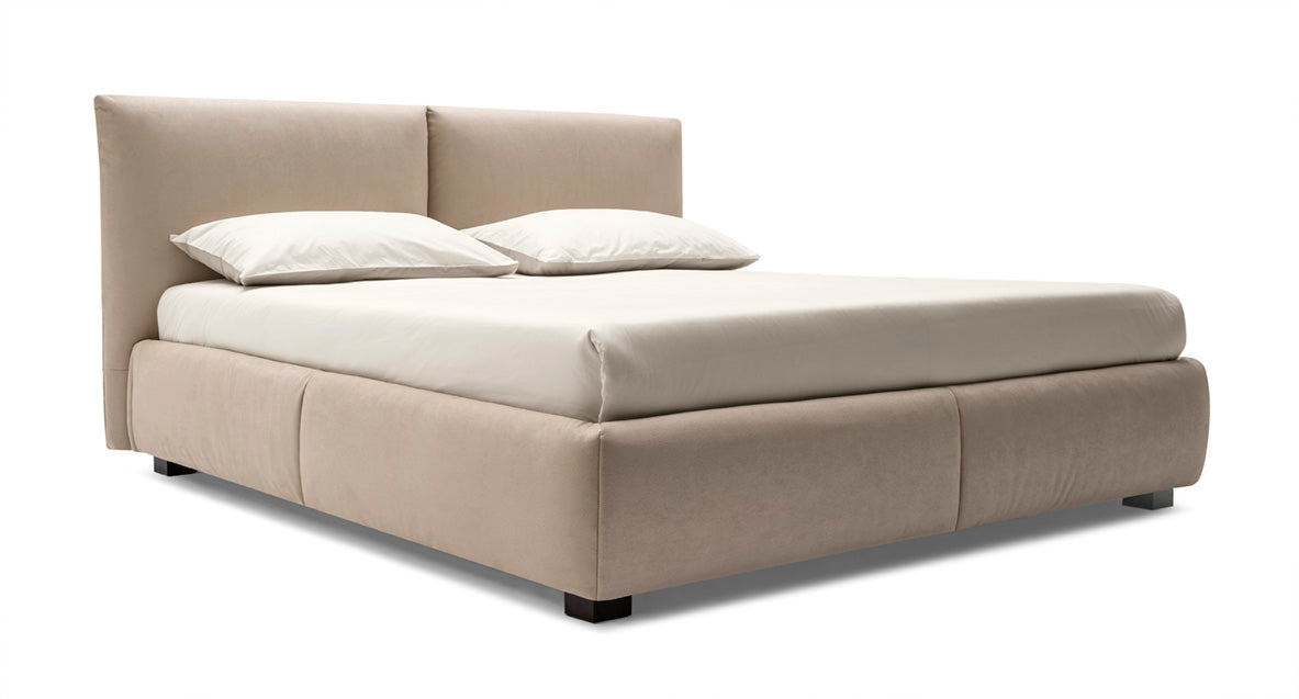 Magenta Bed