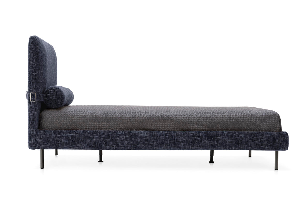 Mies Bed