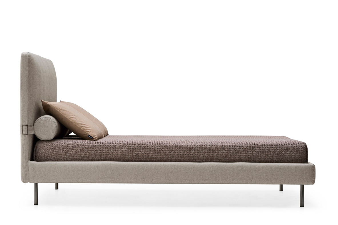 Mies Bed