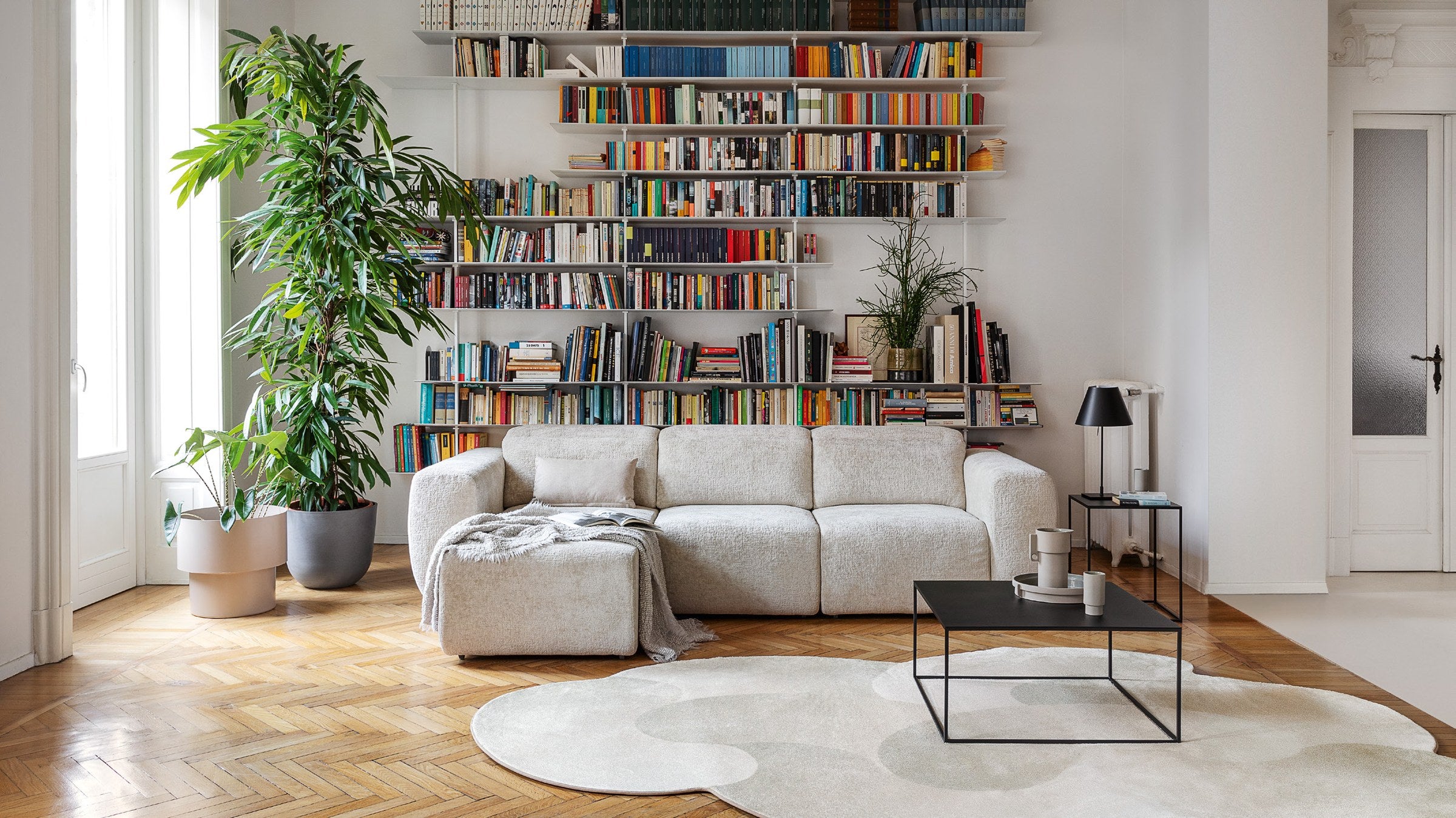 Pandora Sofa
