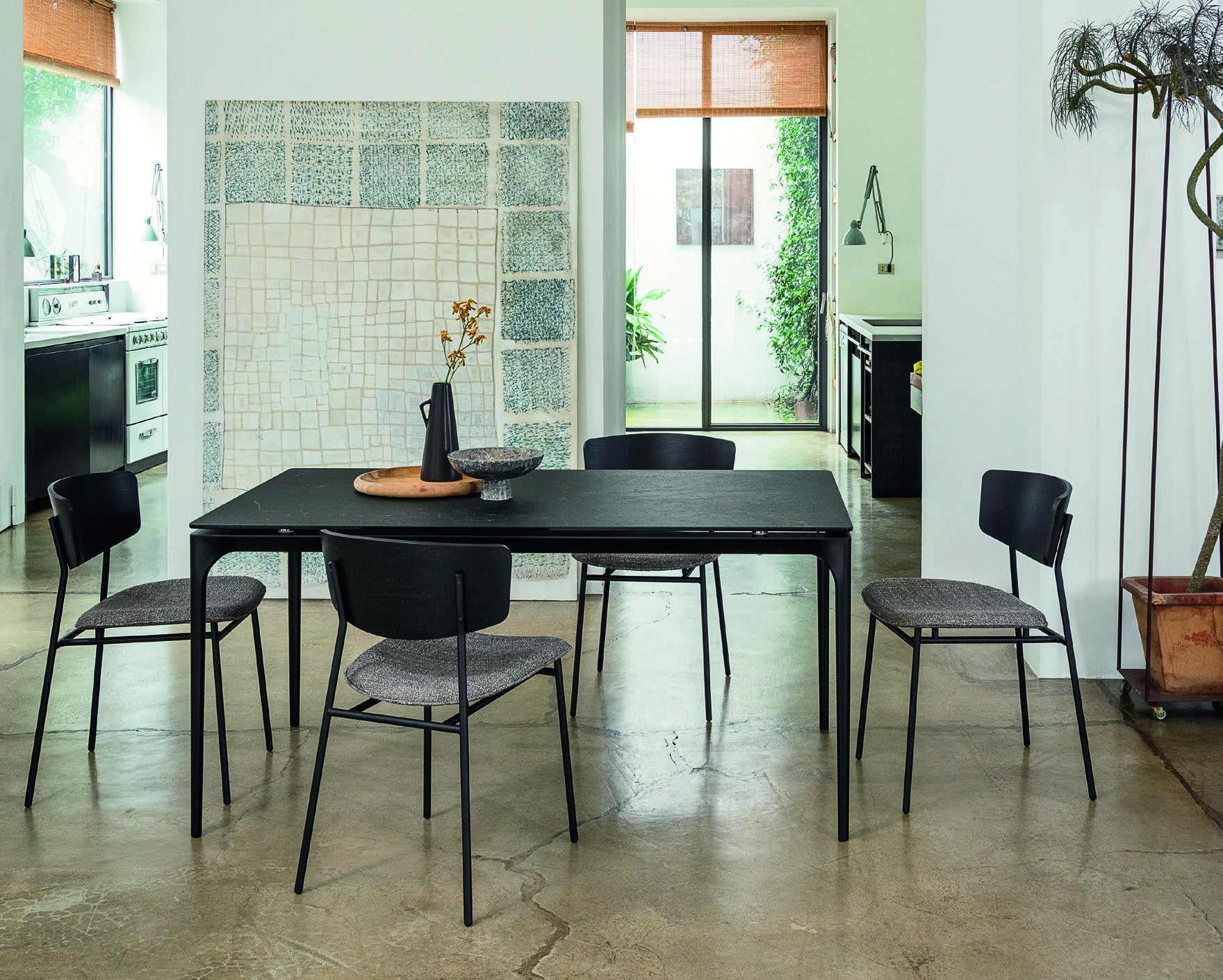 Silhouette Extension Dining Table