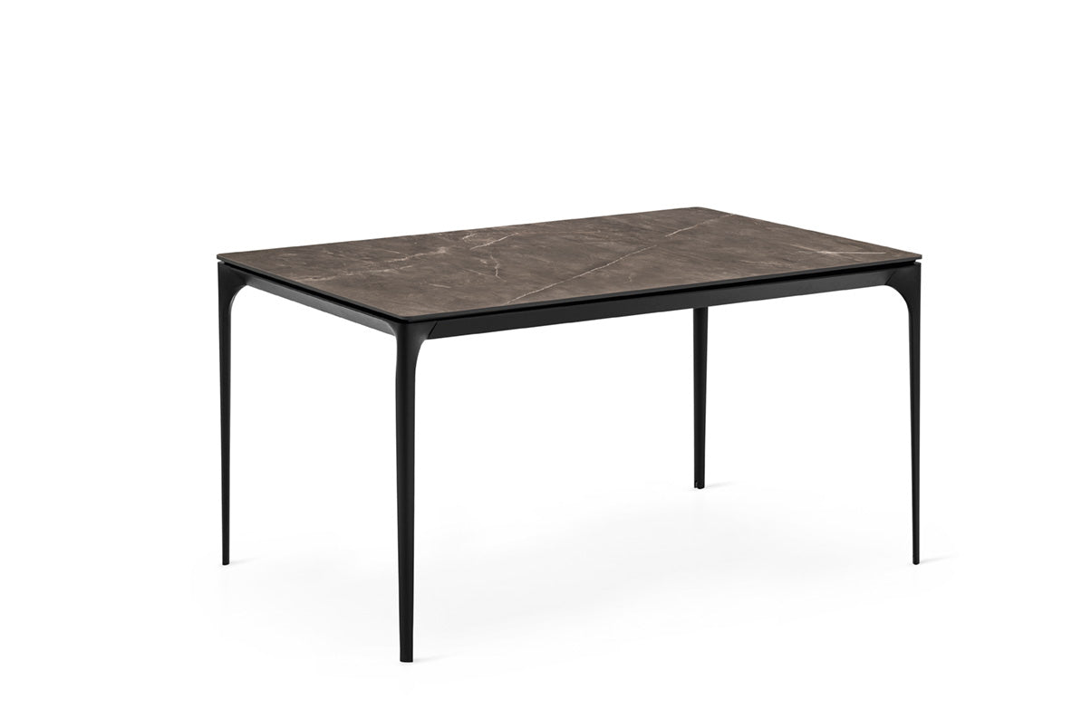 Silhouette Table 130